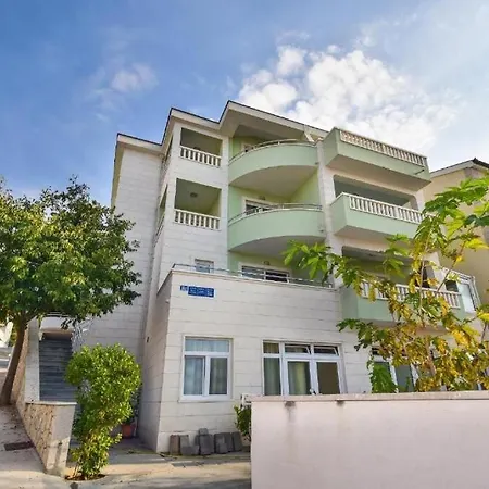 Apartment And Roso *