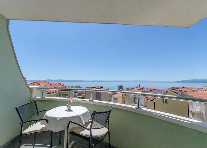 And Roso Apartamento Makarska